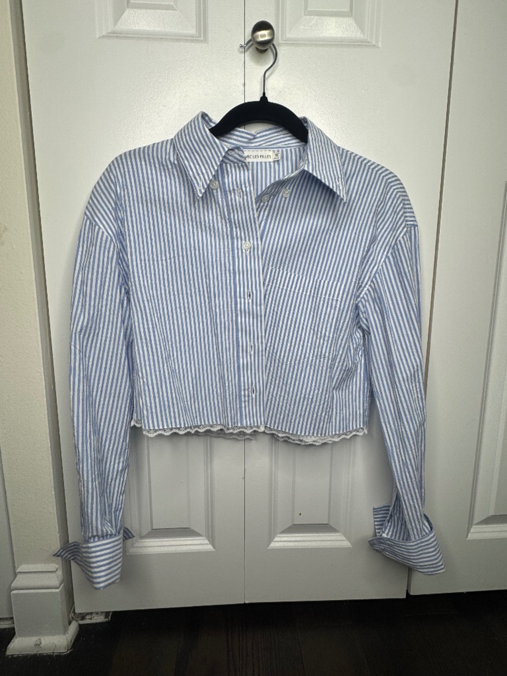 Cropped button down